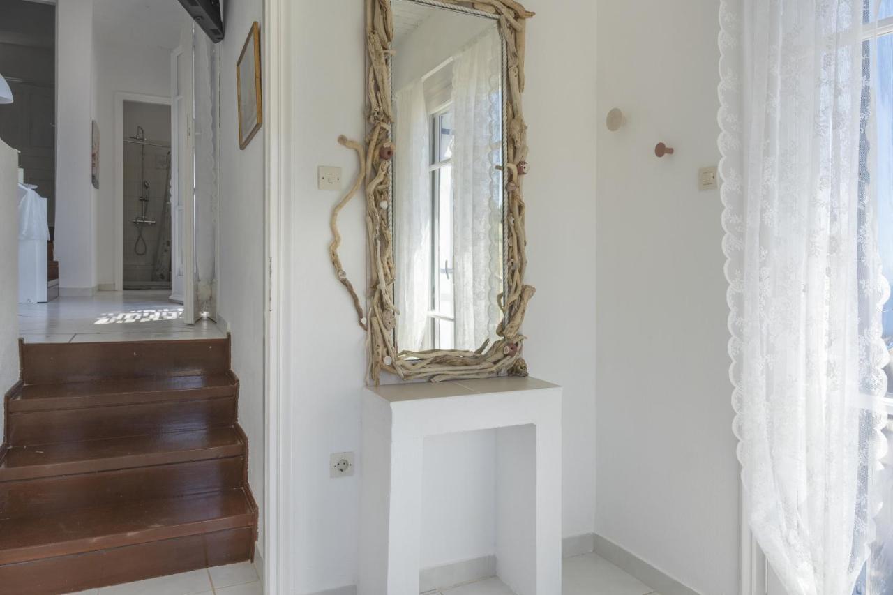 Konstantinos And Eleni's Apartment *