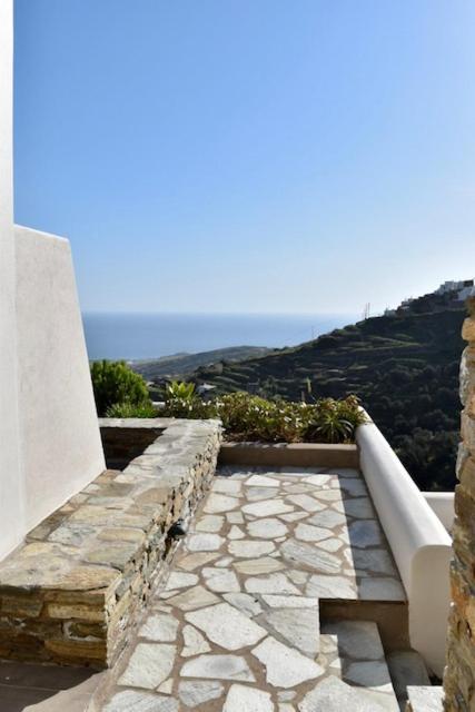 Villa Artemis In Triantaros Tinos