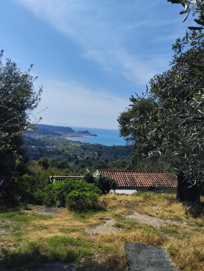 Nios House Panoramic Holiday home *