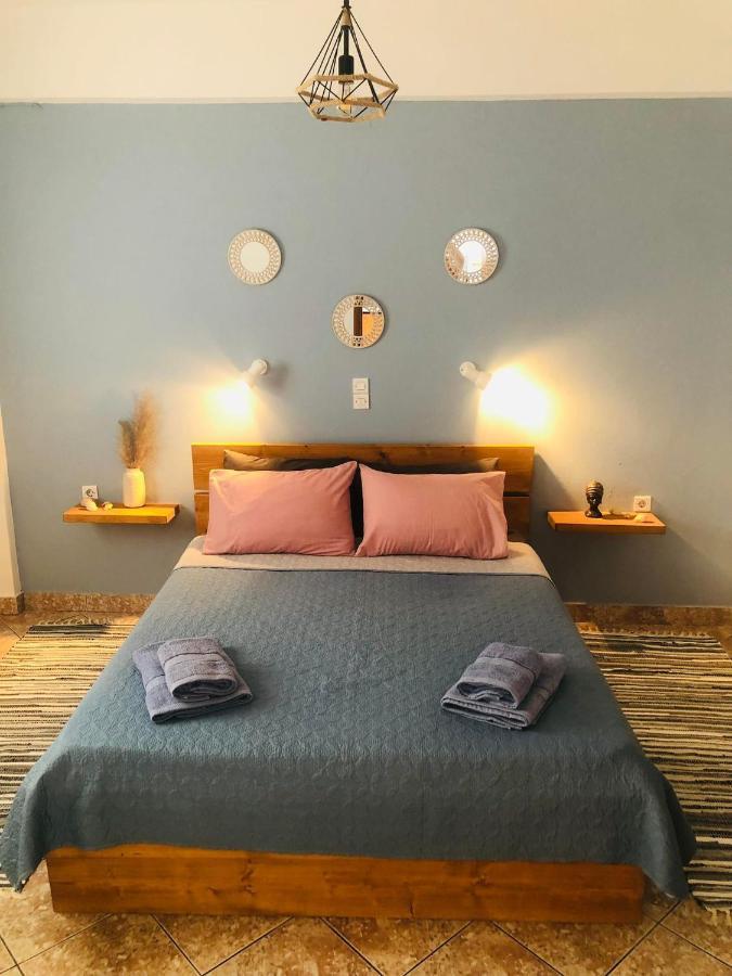 Niotis Apartment