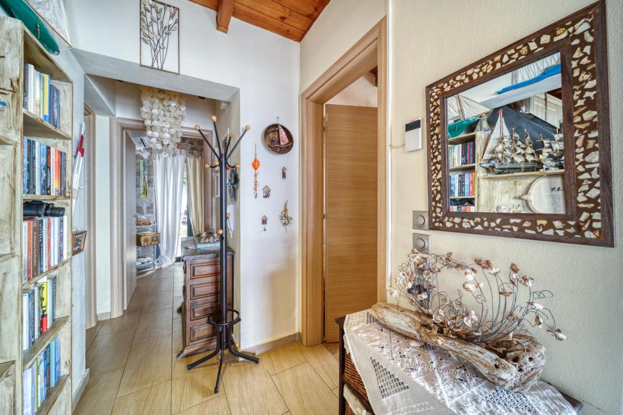 Magical View, Asproneri, Apartment *