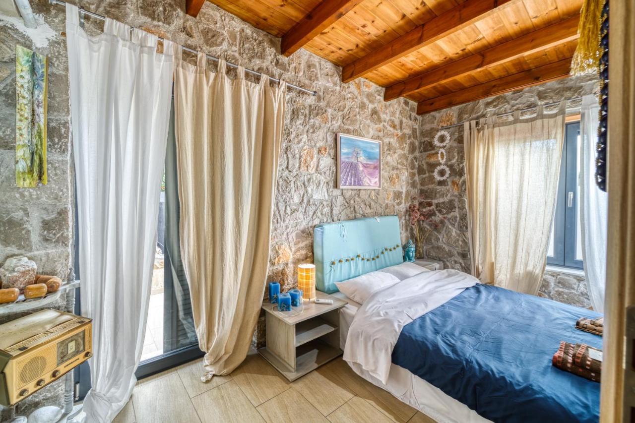 Magical View, Asproneri, Apartment Kamena Vourla