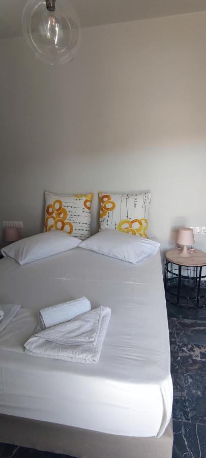 Hotel Manthos Place 2 *