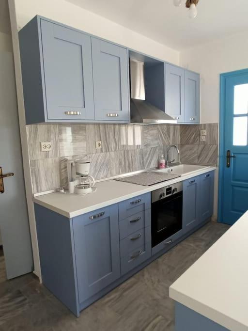 Kalliope Theater-like Sea Views 4 Bedrooms * Skiathos Town