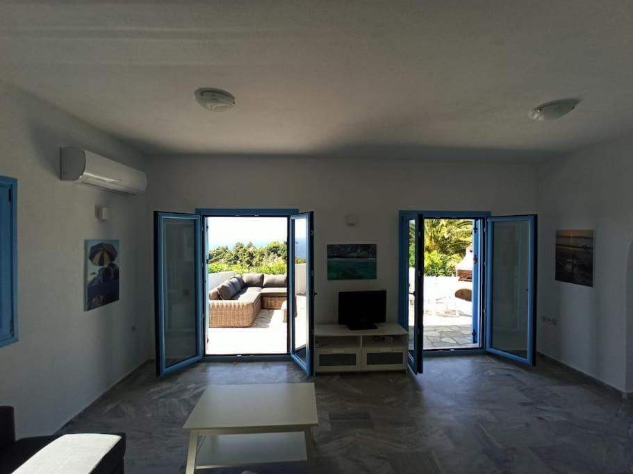 Kalliope Theater-like Sea Views 4 Bedrooms * Skiathos Town