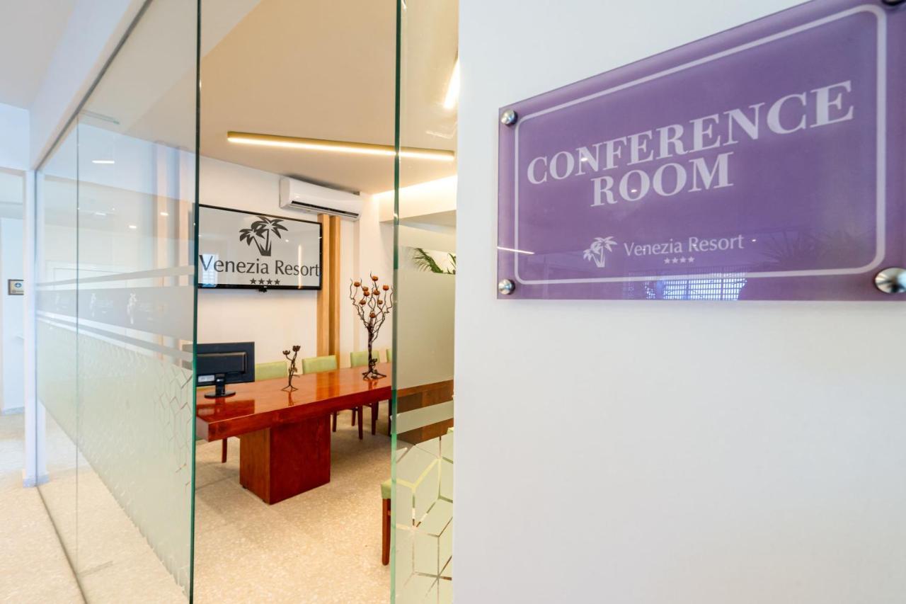 Venezia & Hotel 4*