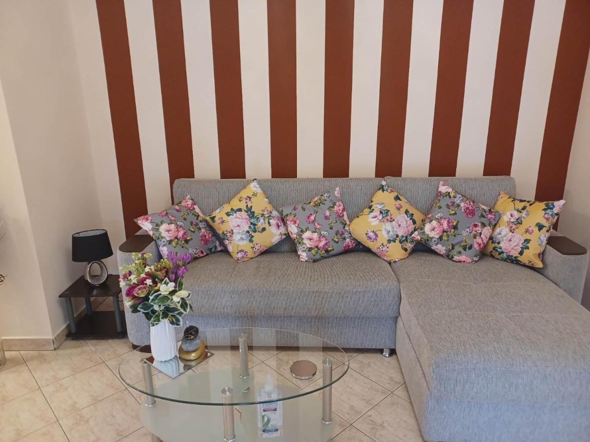 Zafirenia Apartment
