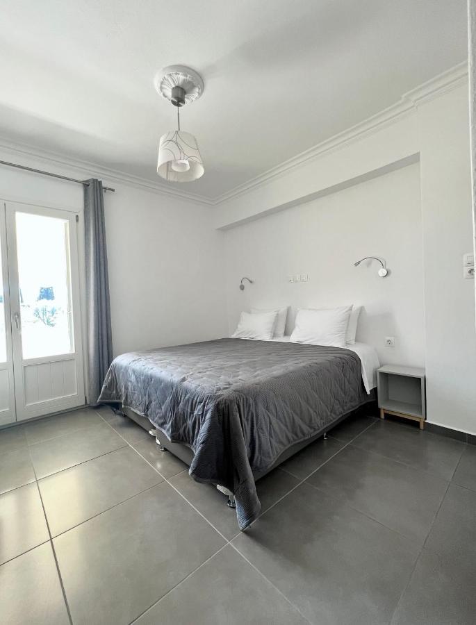 Kamelia Hotel *