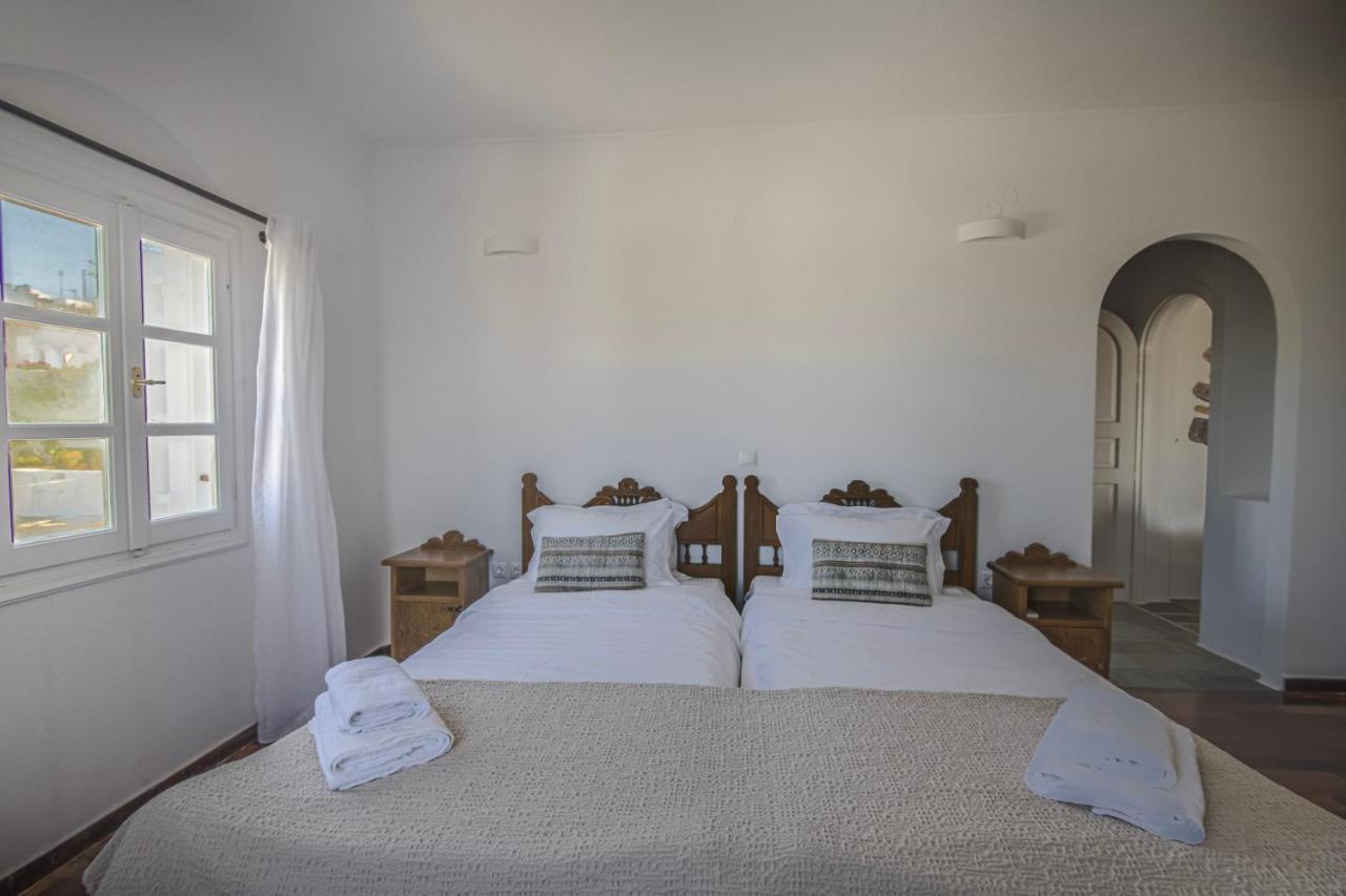 Anthemion Paros - & Agia Irini (Paros)