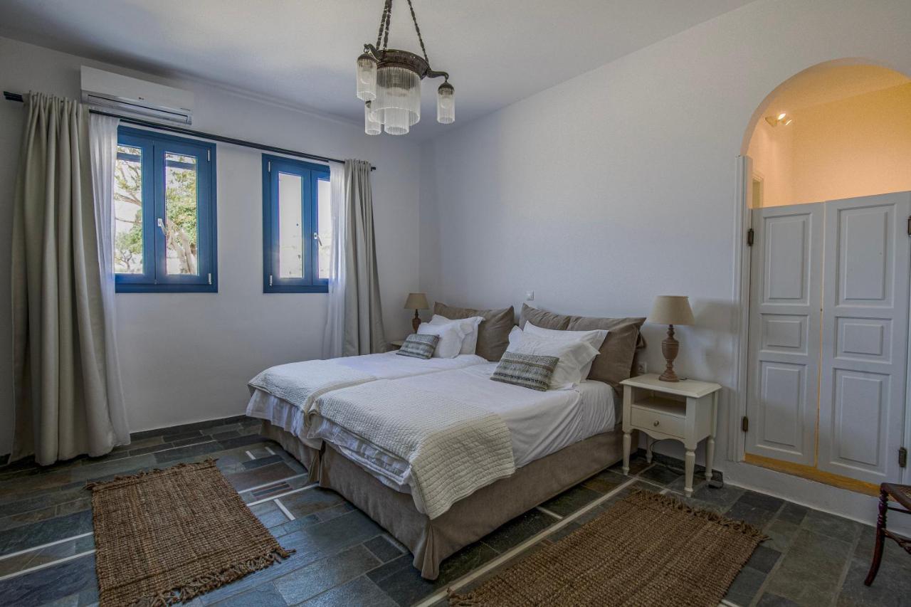 Villa Anthemion Paros - & Agia Irini (Paros)