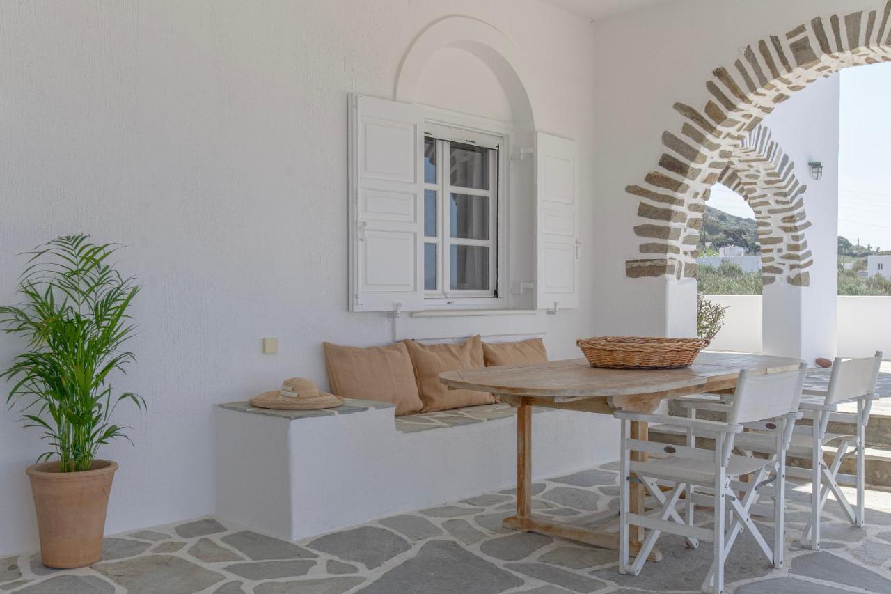 Anthemion Paros - & Agia Irini (Paros)