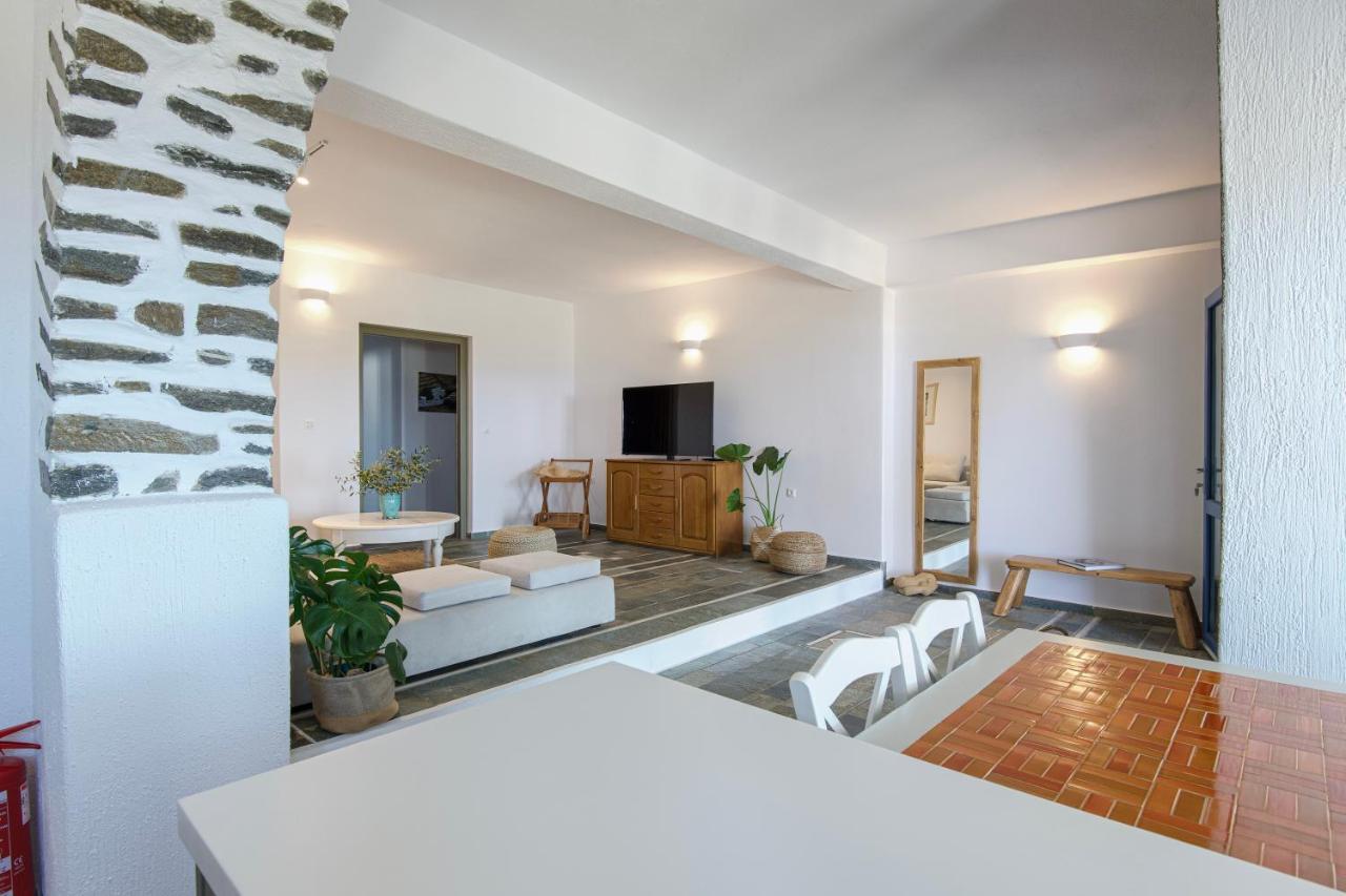 Anthemion Paros - & * Agia Irini (Paros)