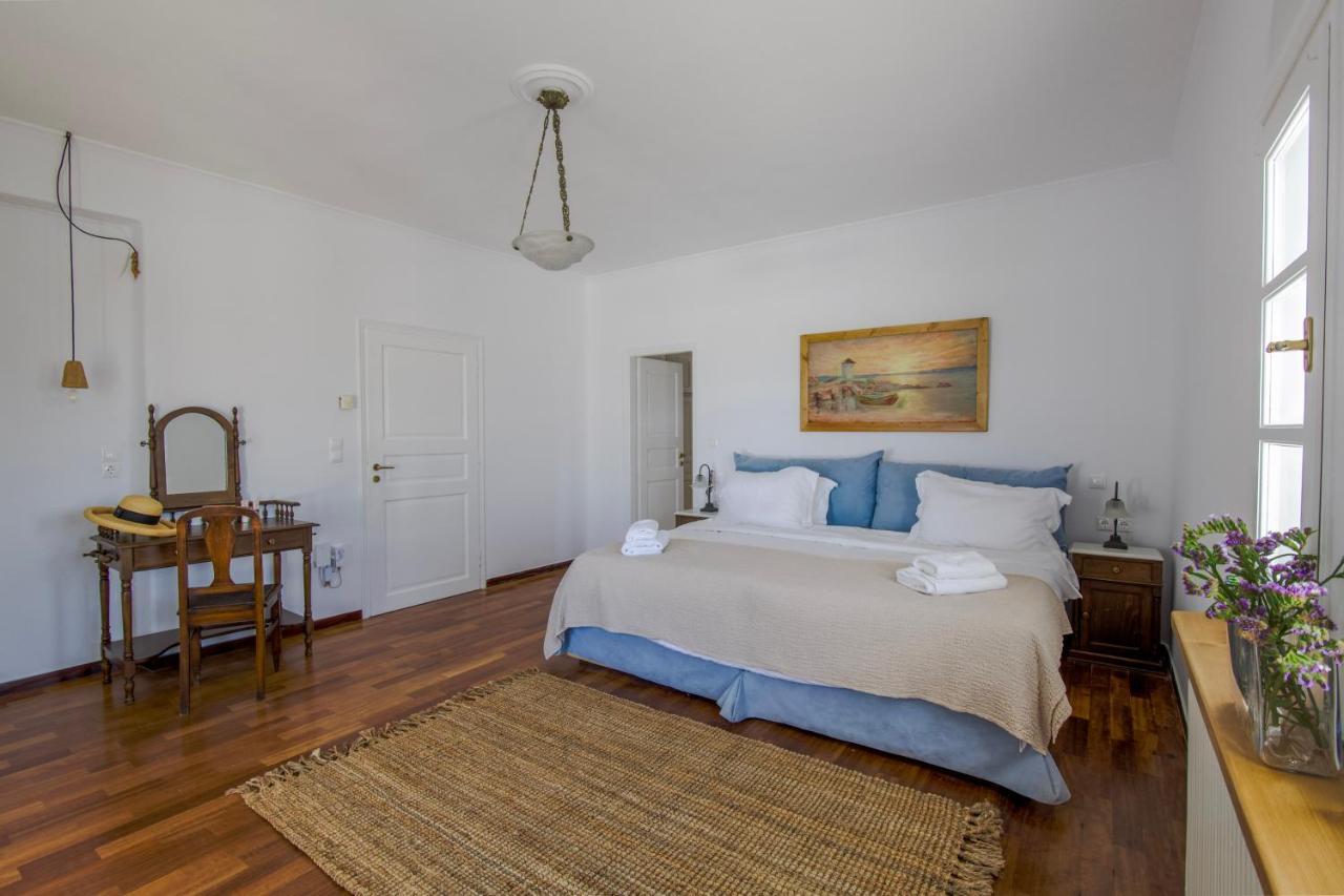 Anthemion Paros - &