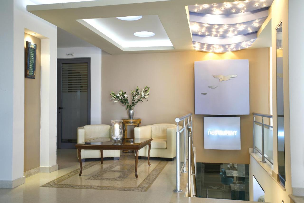 Glaros Hotel 4*