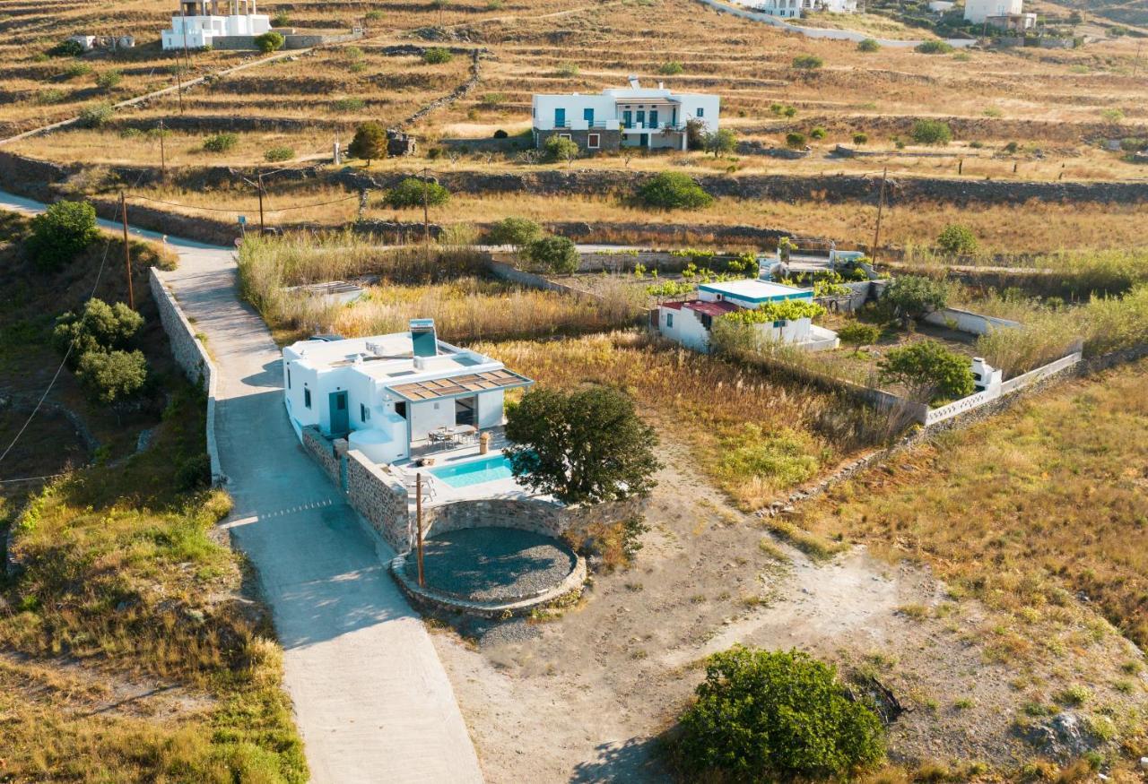 Santa Marina Syros * Liaropa