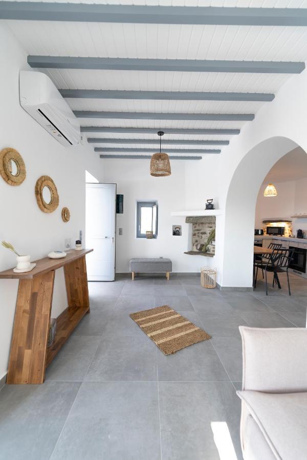 Villa Santa Marina Syros