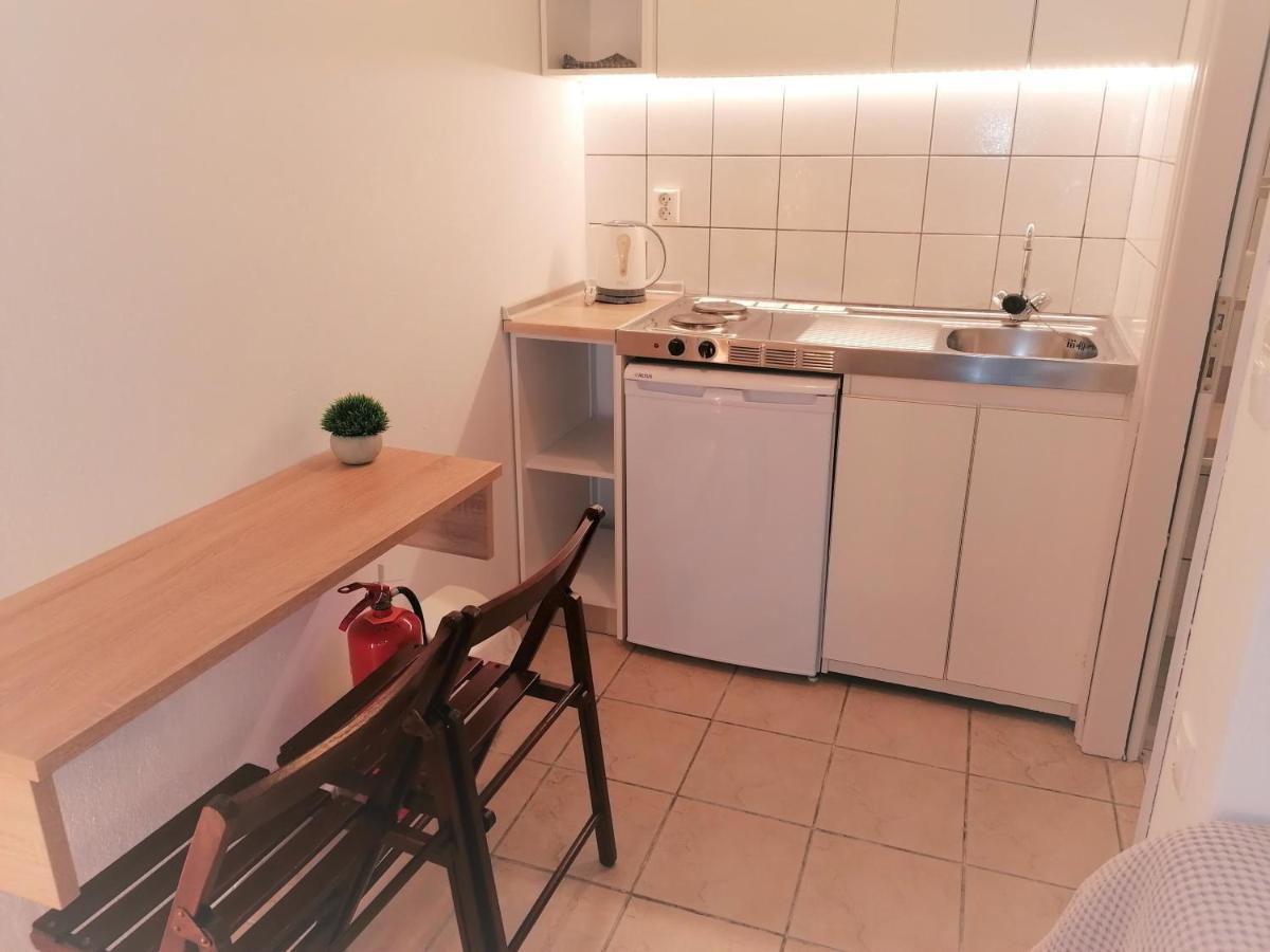 Dafni Aparthotel 3*