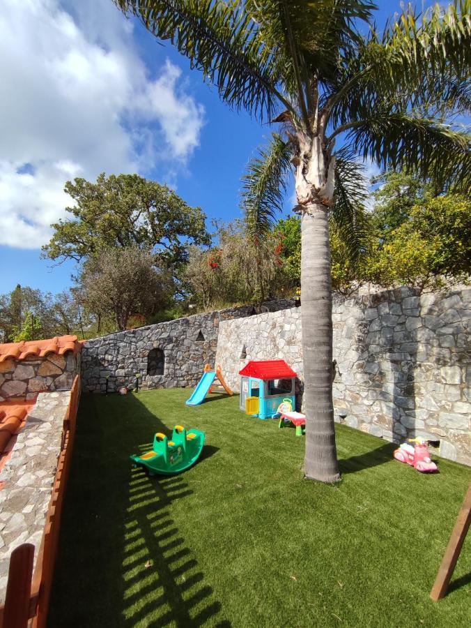 Dryades Villa *