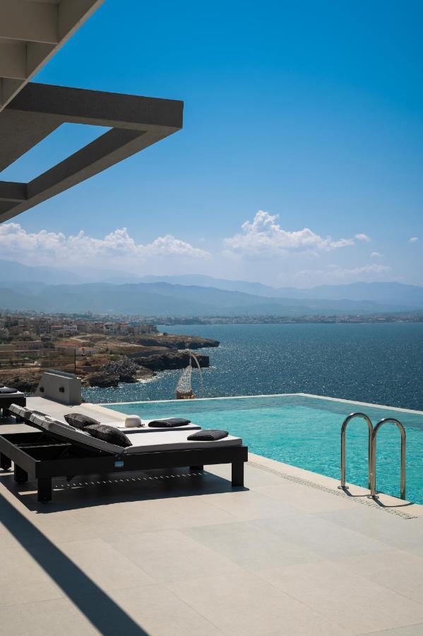 Nefelia Luxury Private *