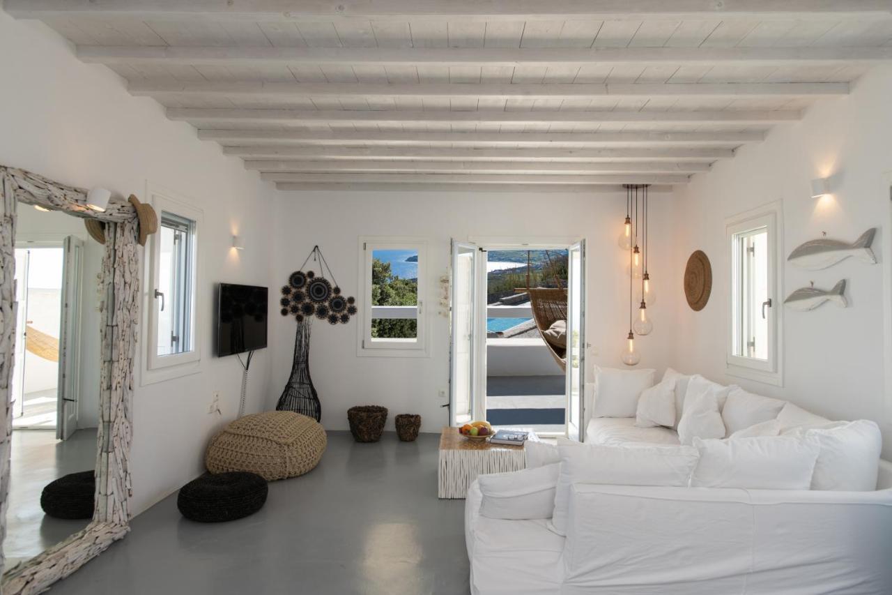 Private With Private Pool Pascals Villa
