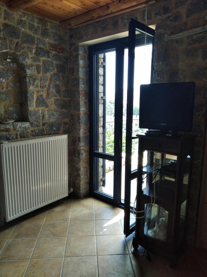 Aoritis Villas Lampini