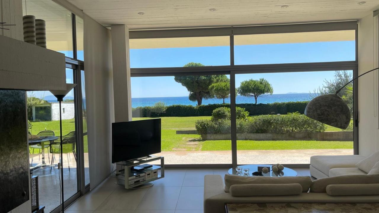 Villa Beachfront Hoopoe Schinias, Marathon *