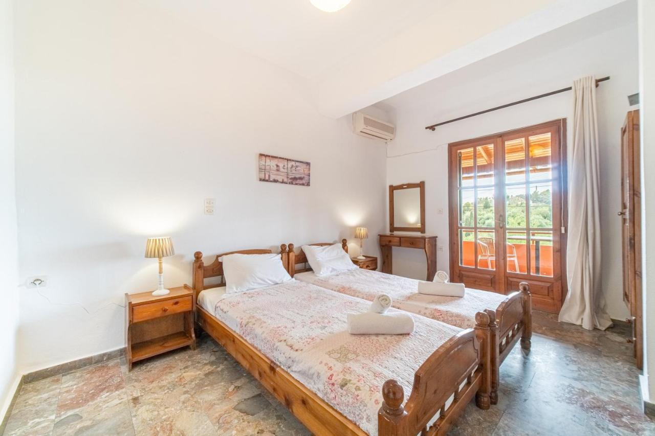 Arianna Ground Floor 7 Apartment Paleokastritsa