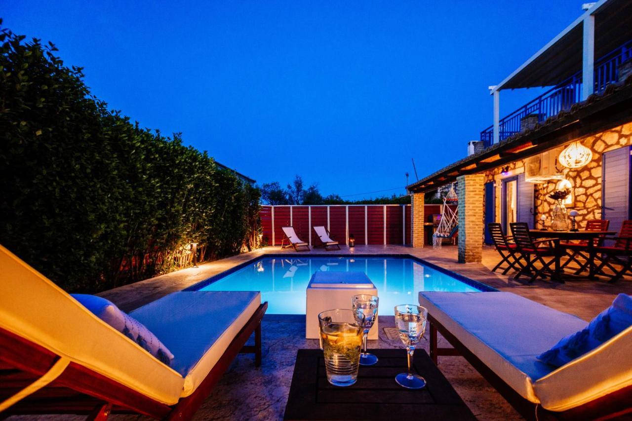 Rosemarie Villa