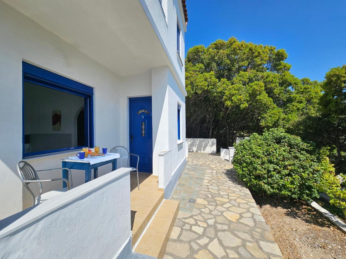 Pavlis Apartment