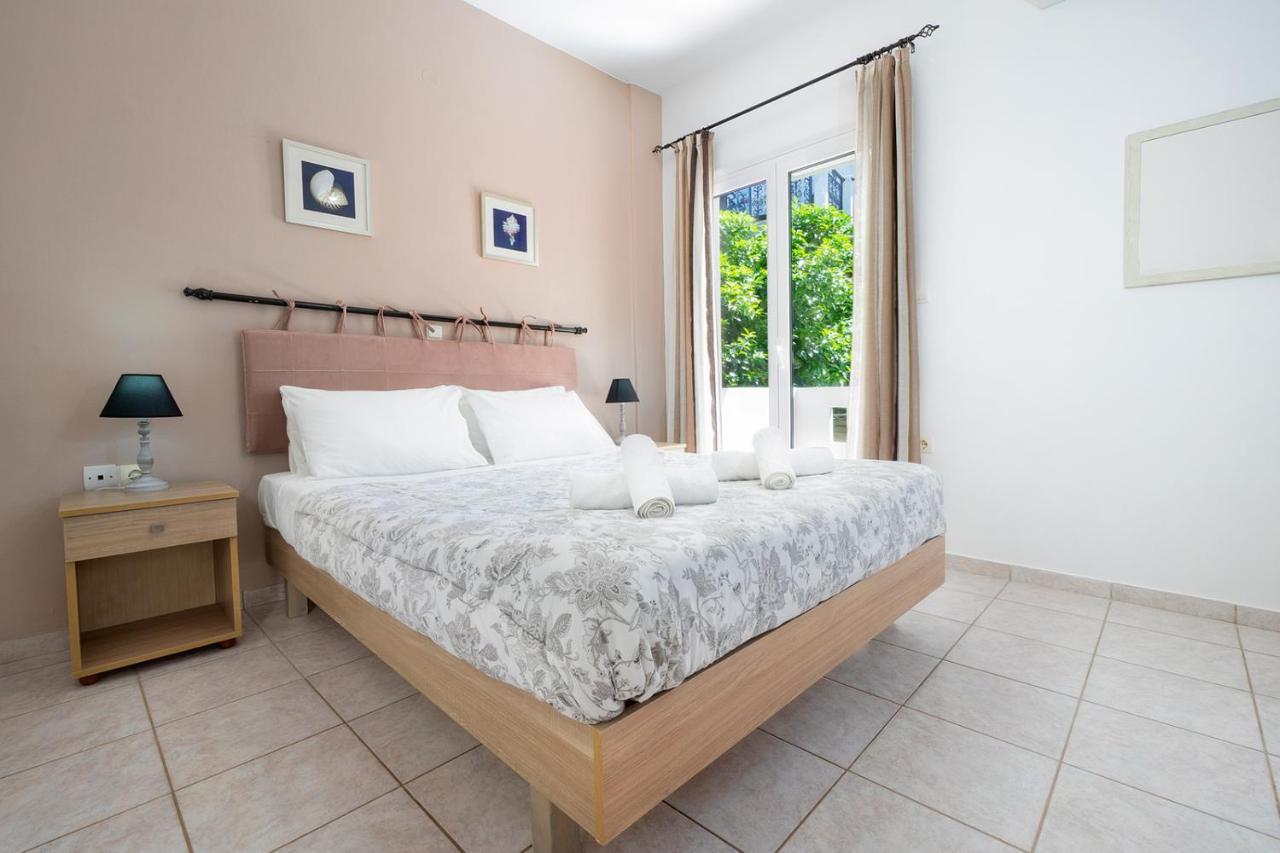 Aptera Apartment *