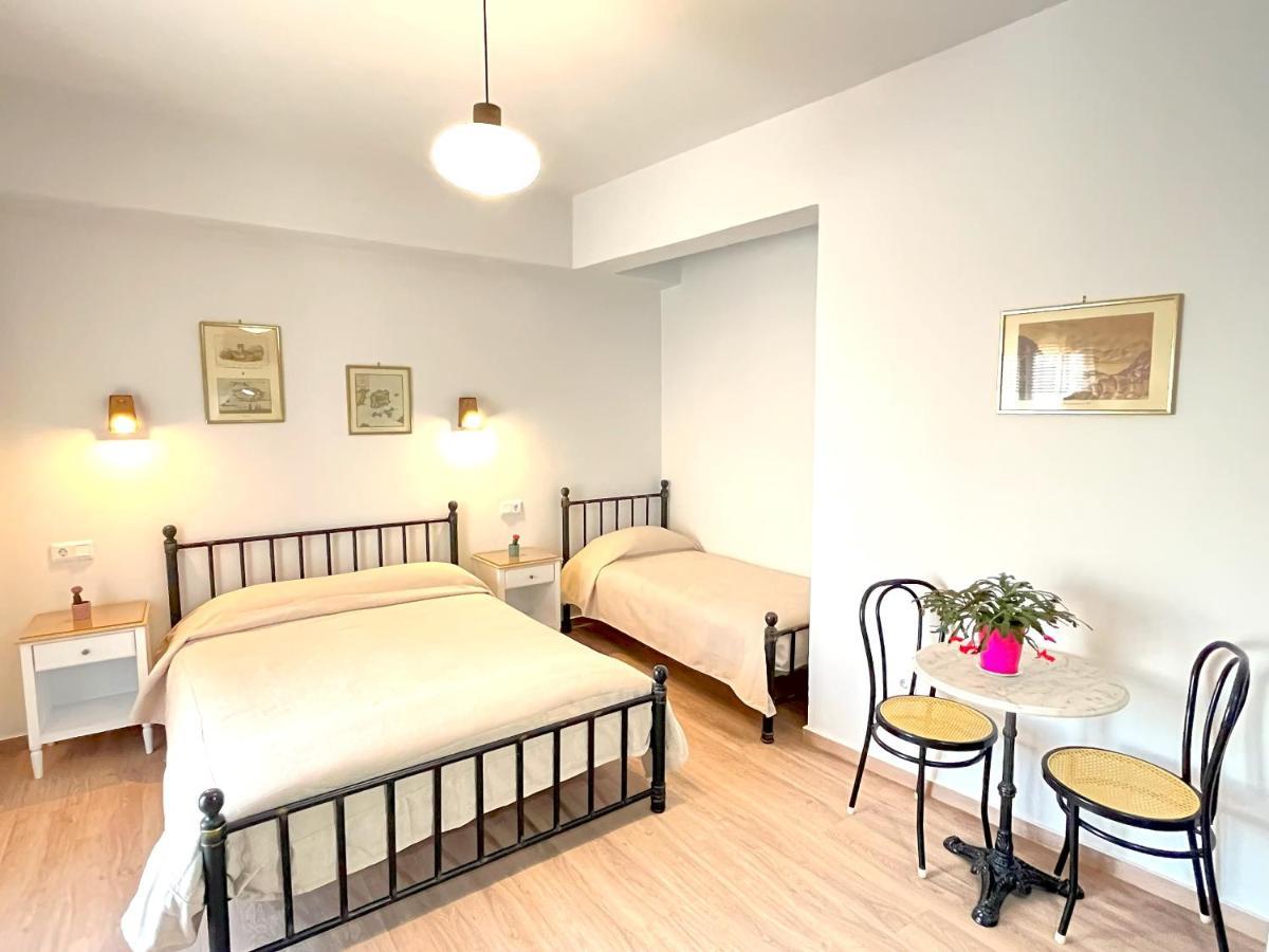 Guest house Pefkakia Park 3*
