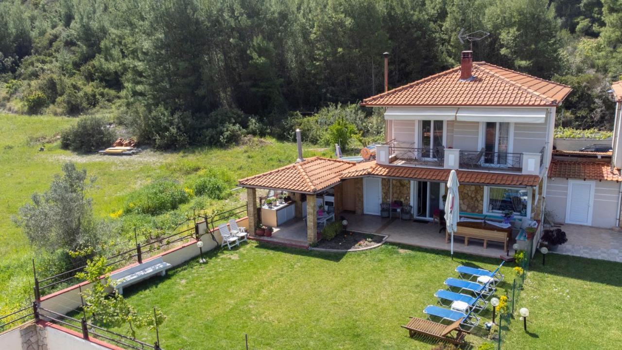 Villa Holiday Villa *
