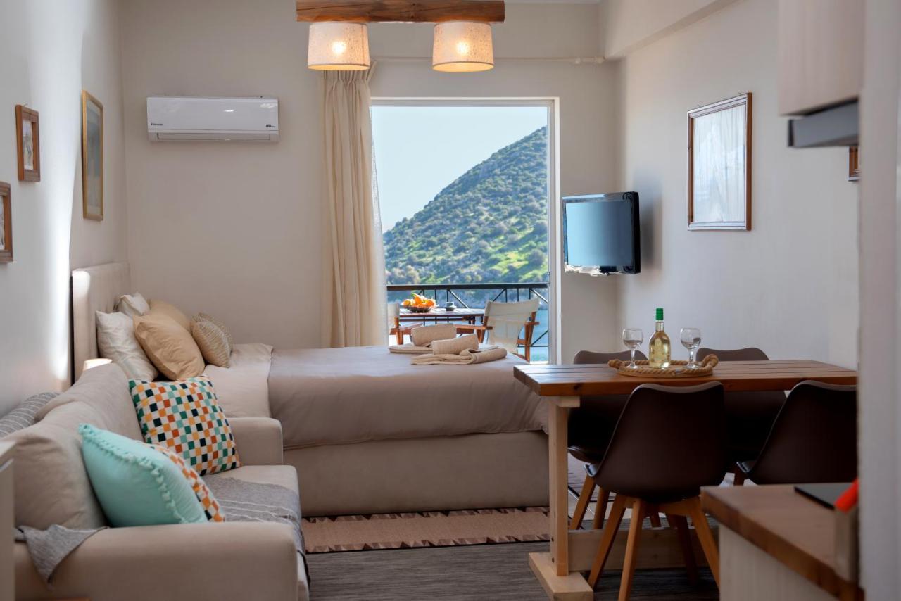 Apartment Lovely With Awesome View Tolo