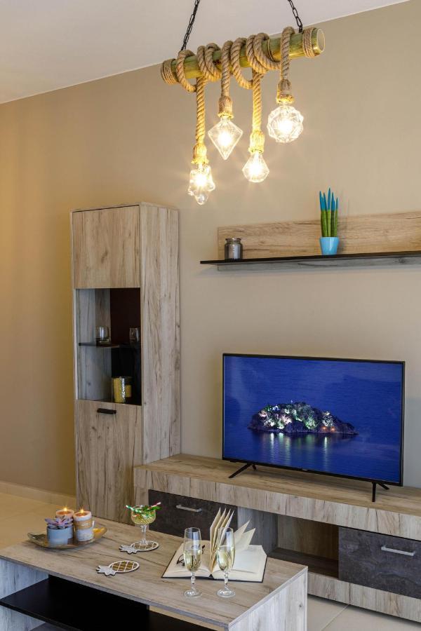 Apartment Savvas *