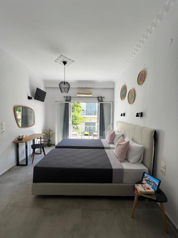 Australia Hotel
