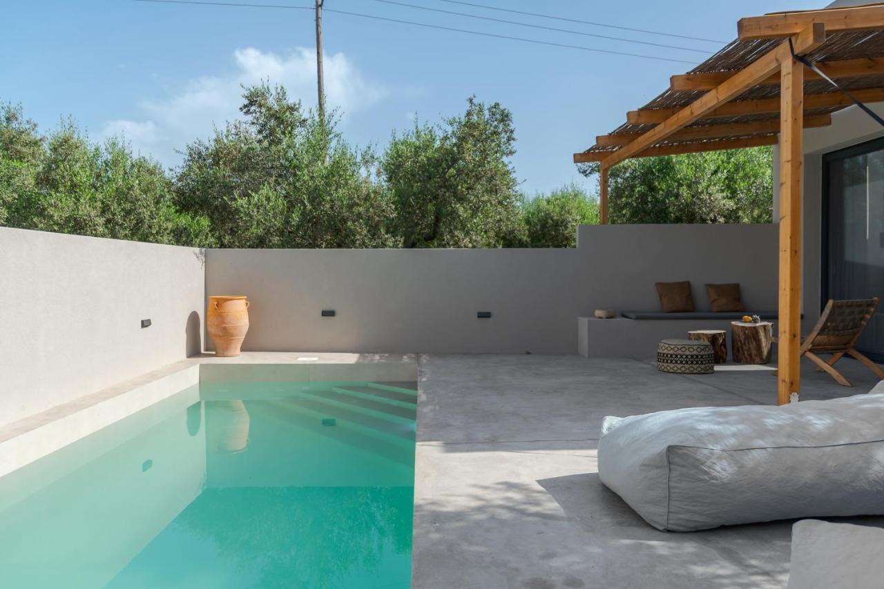 Skylight Elia Private Pool - Casa Kalitero