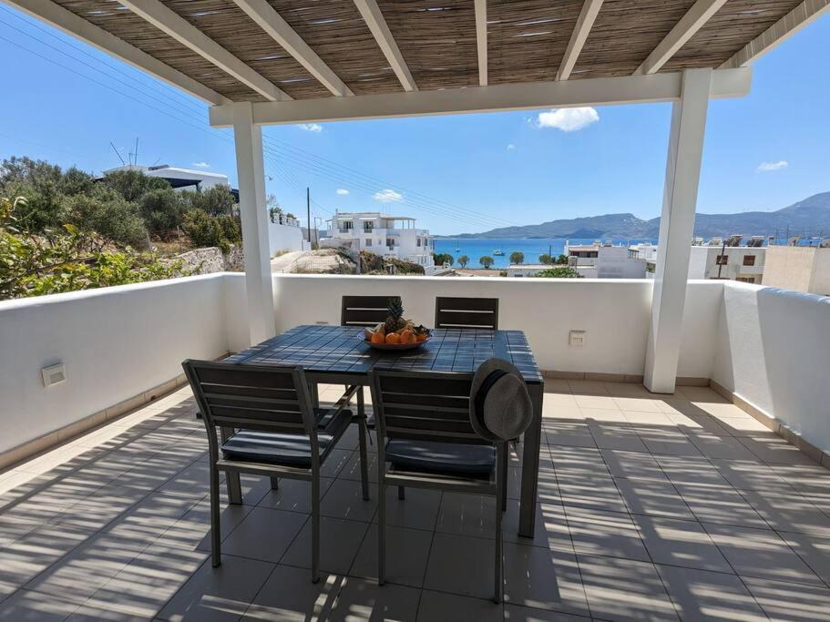 Comfortable 2-bedroom With Balcony & Port View Apartment *