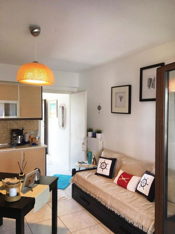 Apartment Front In *