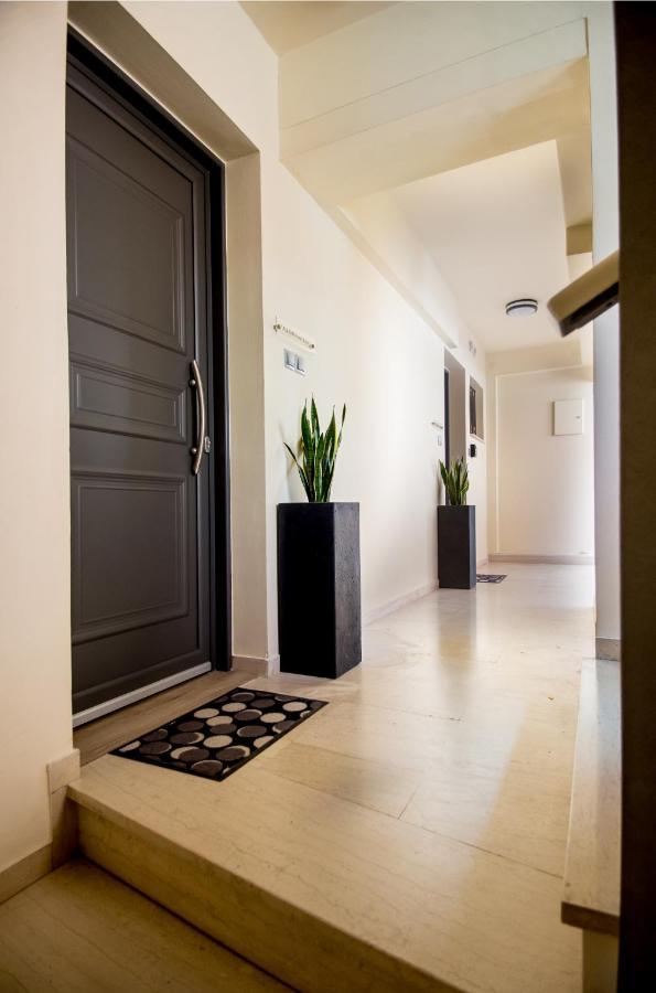 A & B Minimal ιι With Sea View In Argostoli (Kefalonia)