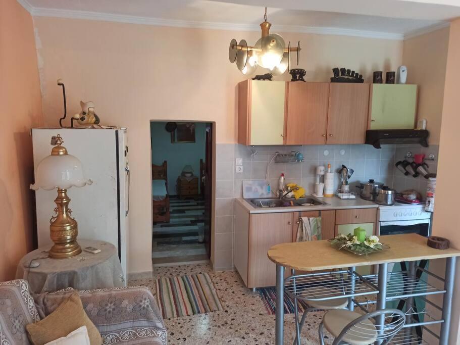 Apartment Family House Near The Sea