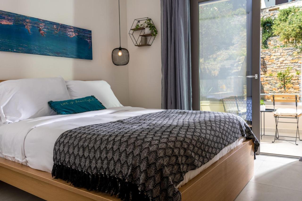 Blue Cove Infinity Apartment
