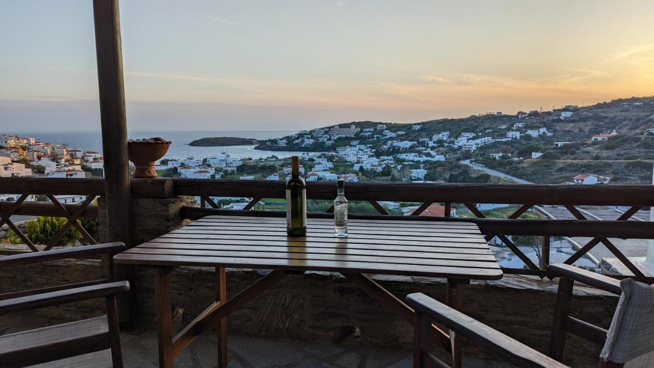 Holiday home Zenios Andros-cycladic House Overlooking Batsi Bay Batsi (Andros)