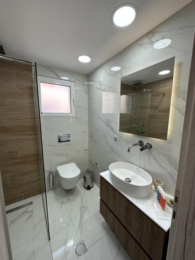 Moshouse ! 2 Bedrooms Apartment!!