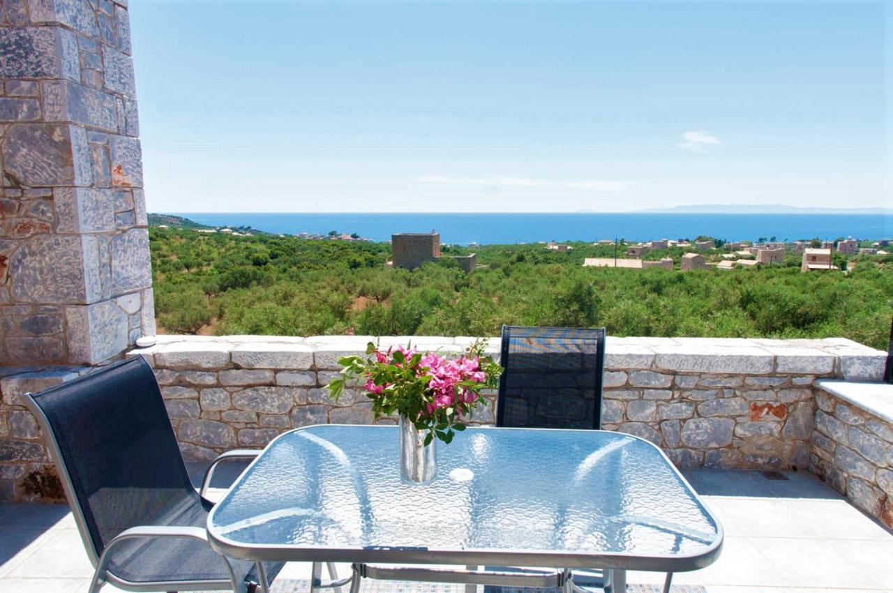 Seaside Serenity - Stylish Seaview * Kotronion (West Mani)