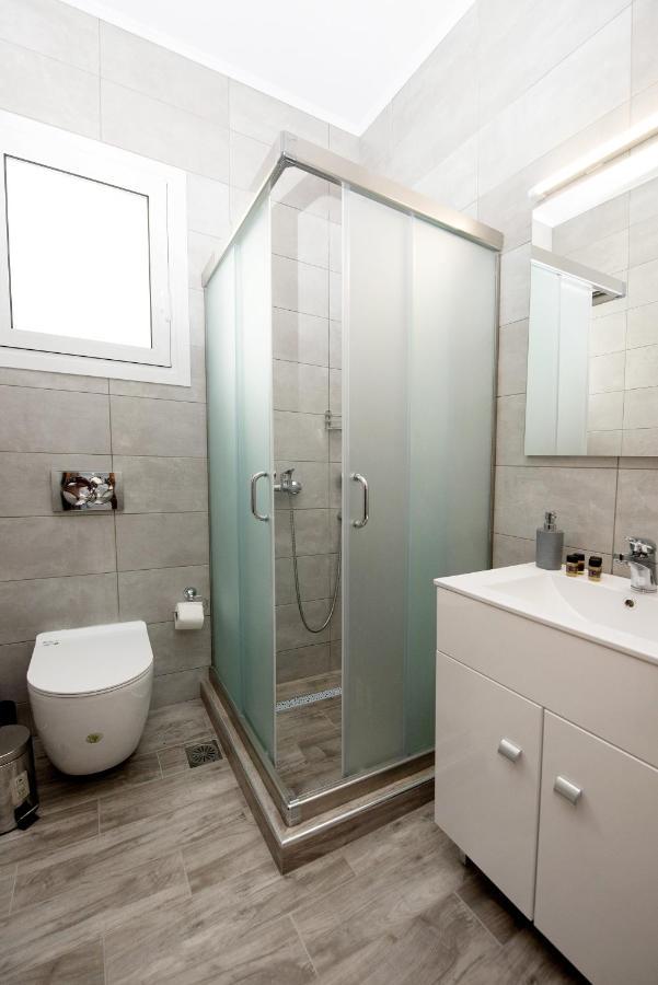 Maria Studios & Apartment