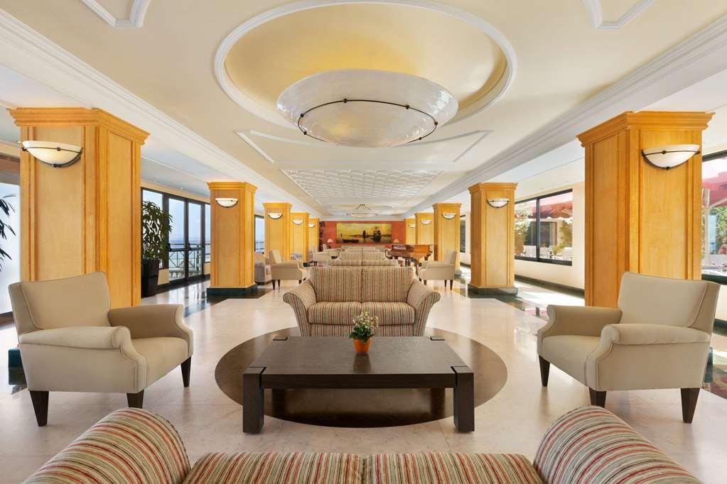 Hotel Ramada By Wyndham, Athens Club Attica Riviera