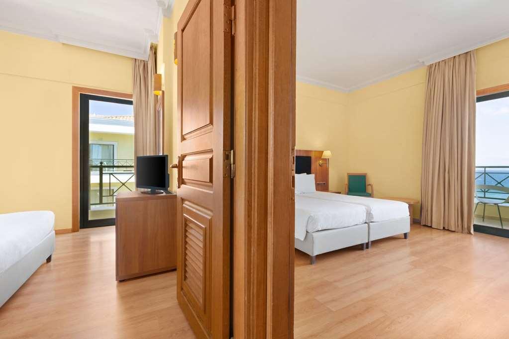 Hotel Ramada By Wyndham, Athens Club Attica Riviera Nea Makri