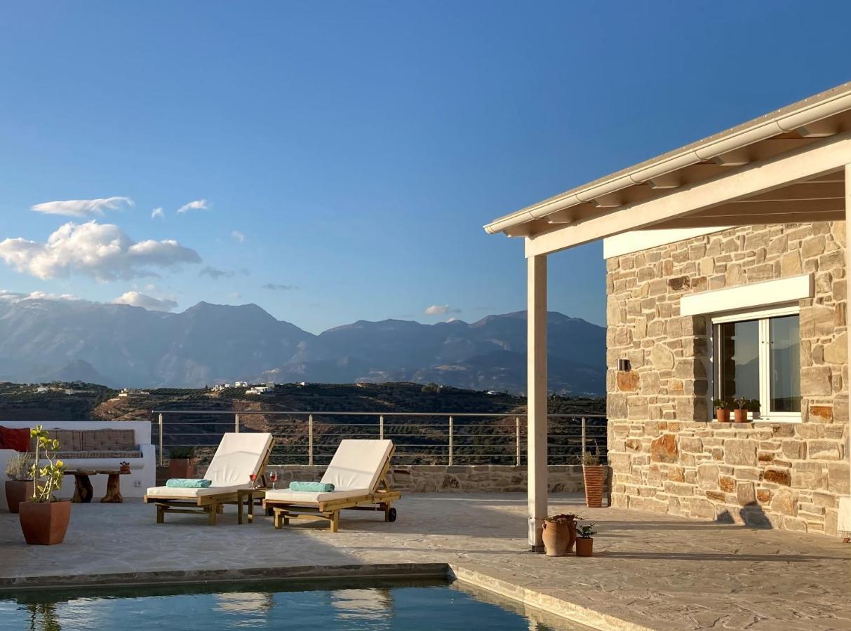 Levanta: Luxurious Stone With Infinity Pool And Sea Views Pitsidia