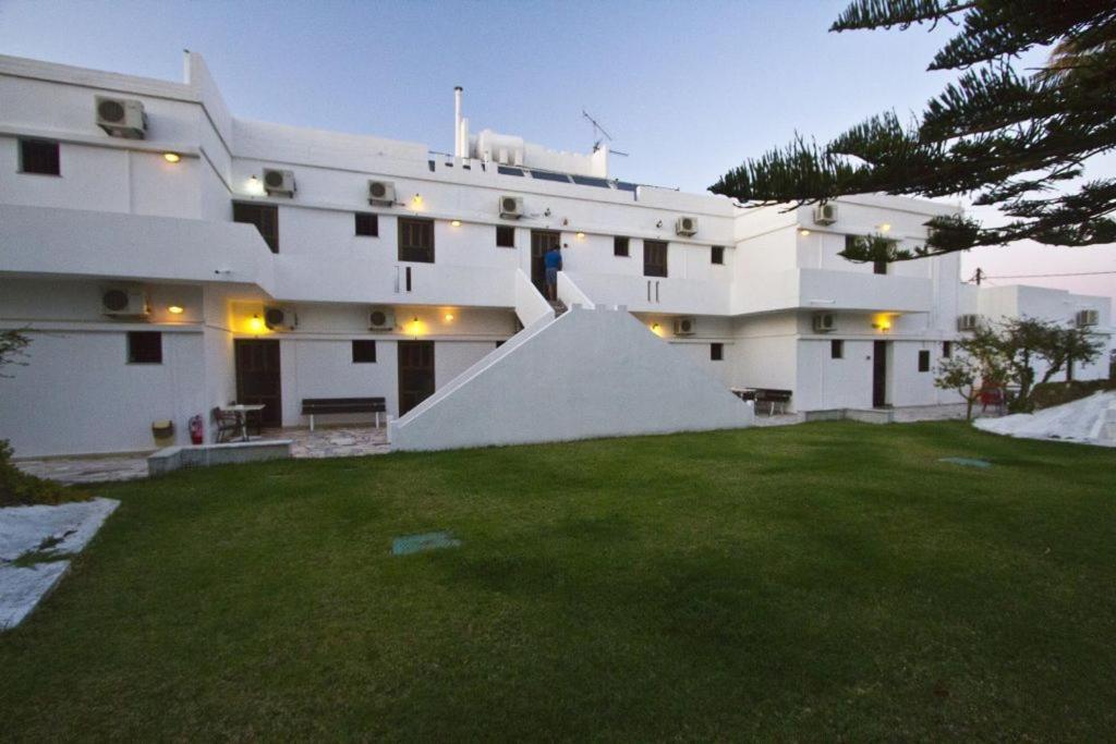 Abella Hotel