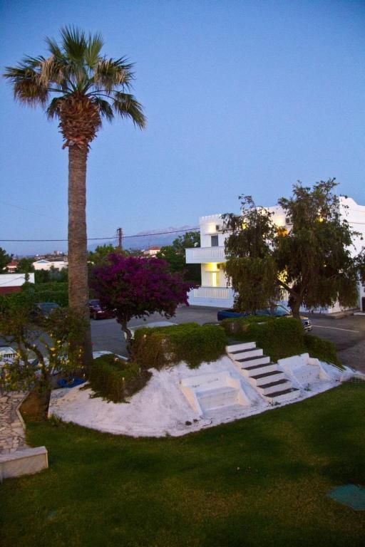 Abella 3* Crete Island